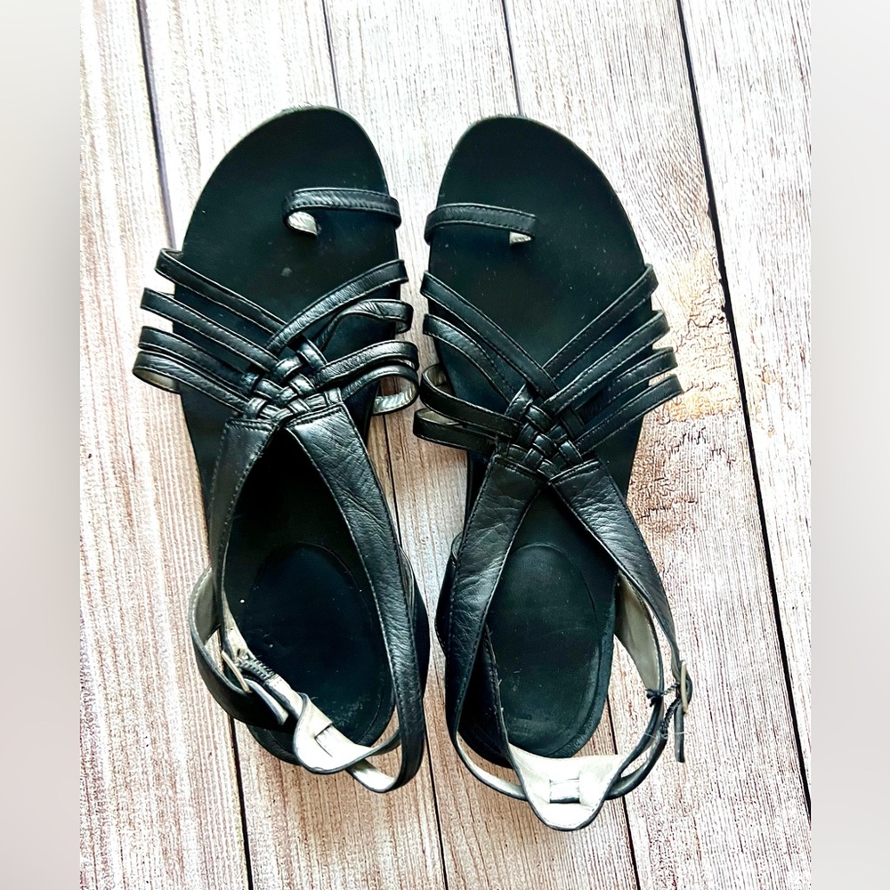 Me Too leather sandals